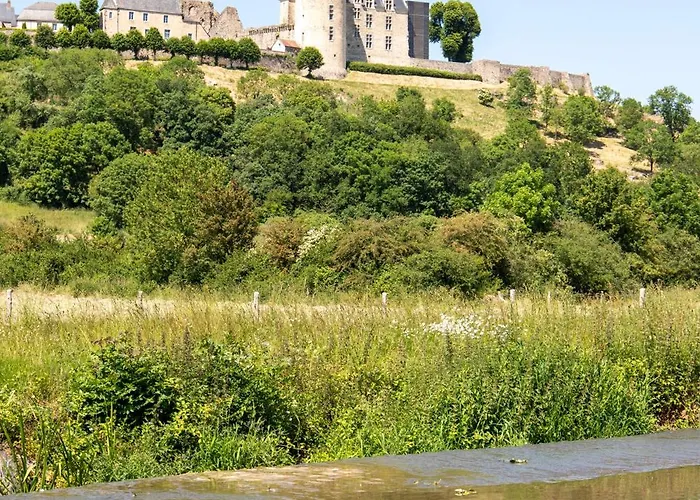 Vvf Villages   Les Moulins De Mayenne   Sainte-suzanne Sainte-Suzanne (Mayenne)